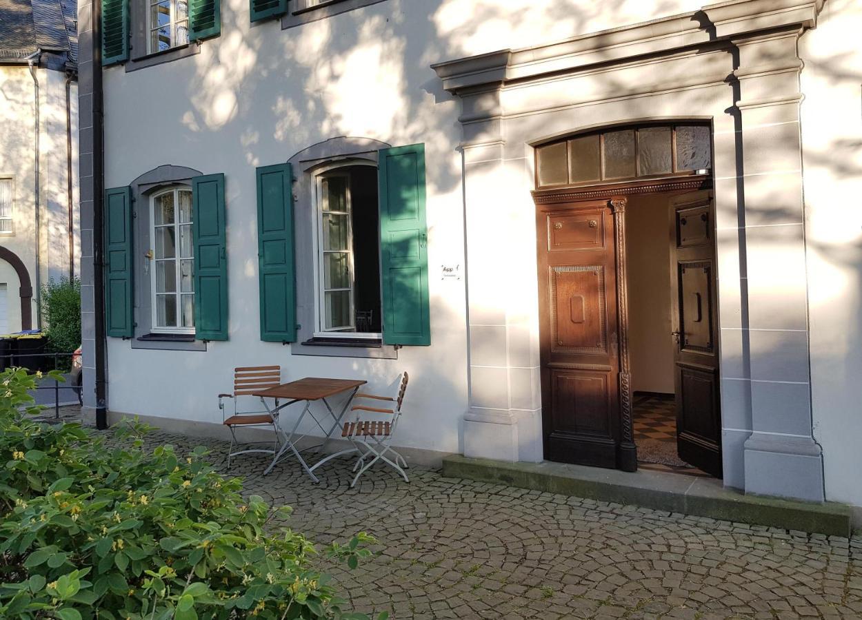 Ehem. Sommerresidenz Von Fuerst Friedrich Iii. App.1 Und App.2 Kirn エクステリア 写真